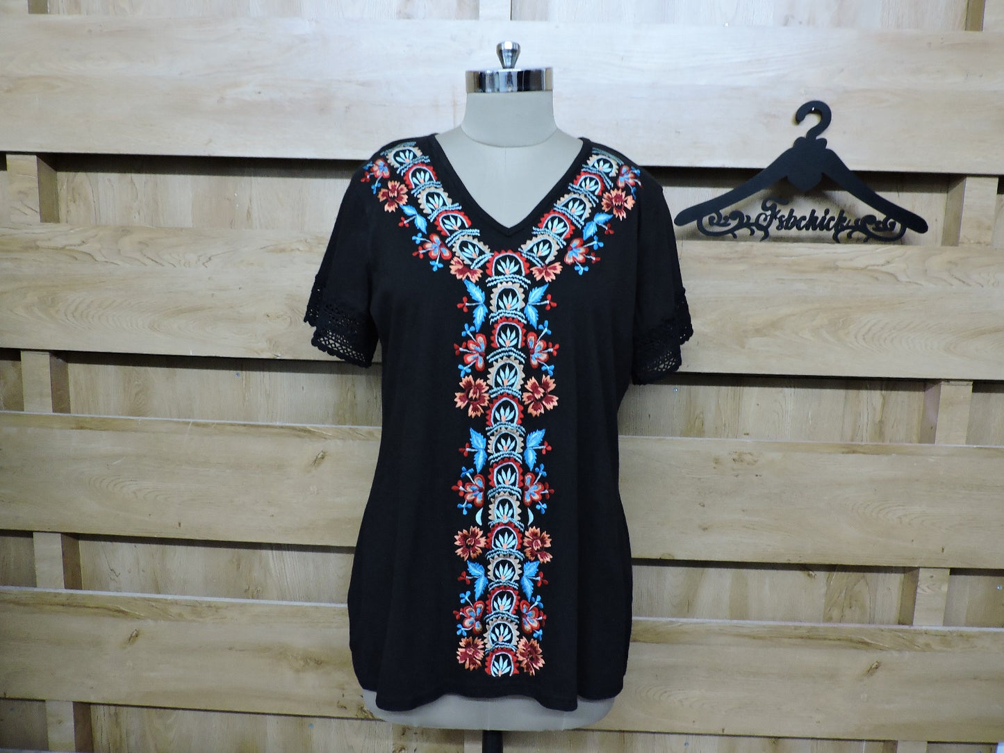 I GOTTA FEELING KNIT TOP