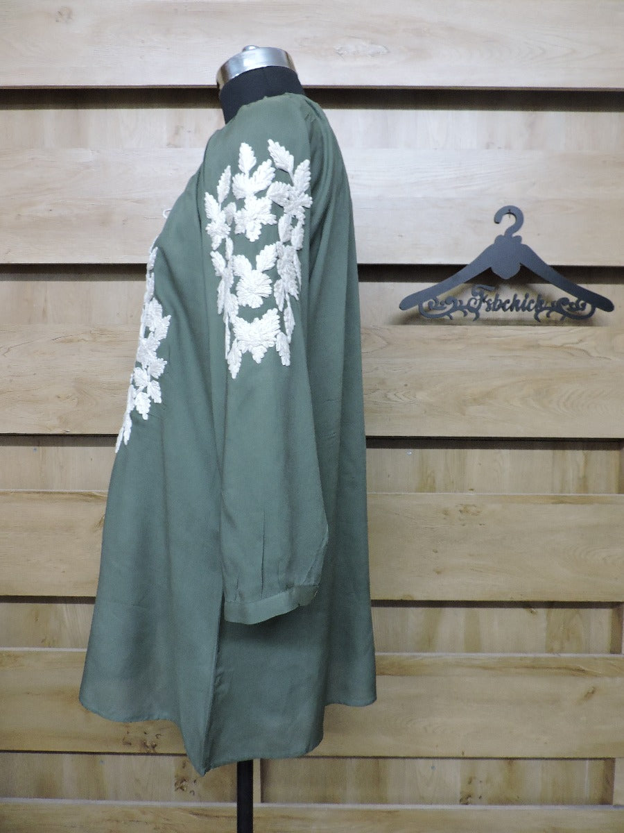 HOLLOW OUT FLORAL EMBROIDERED TOP