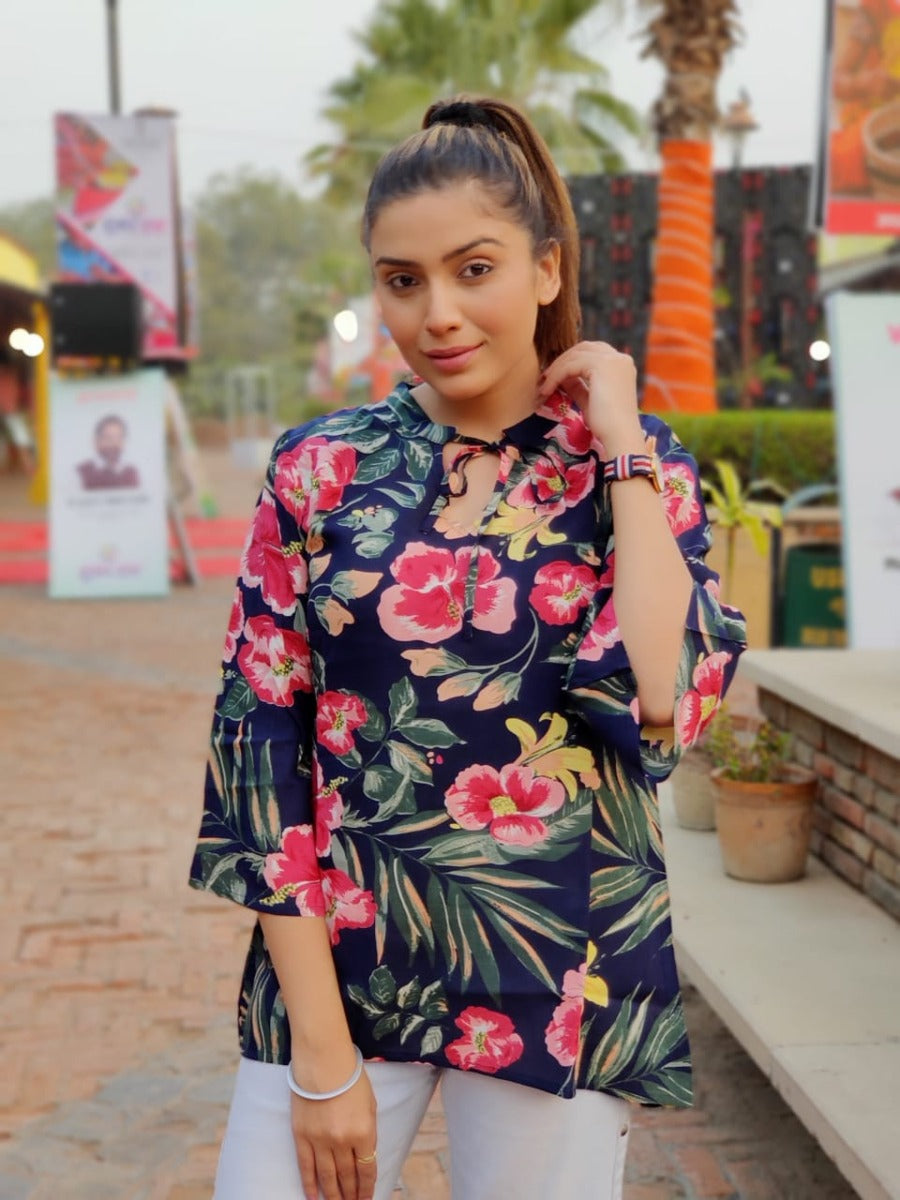 ROSY THREE-FOURTH SLEEVE TUNIC