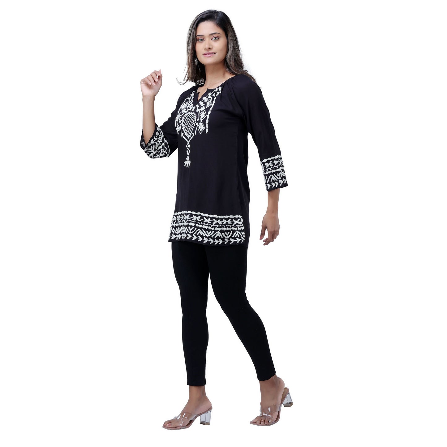 Wander In Joy Ritzy Tunic