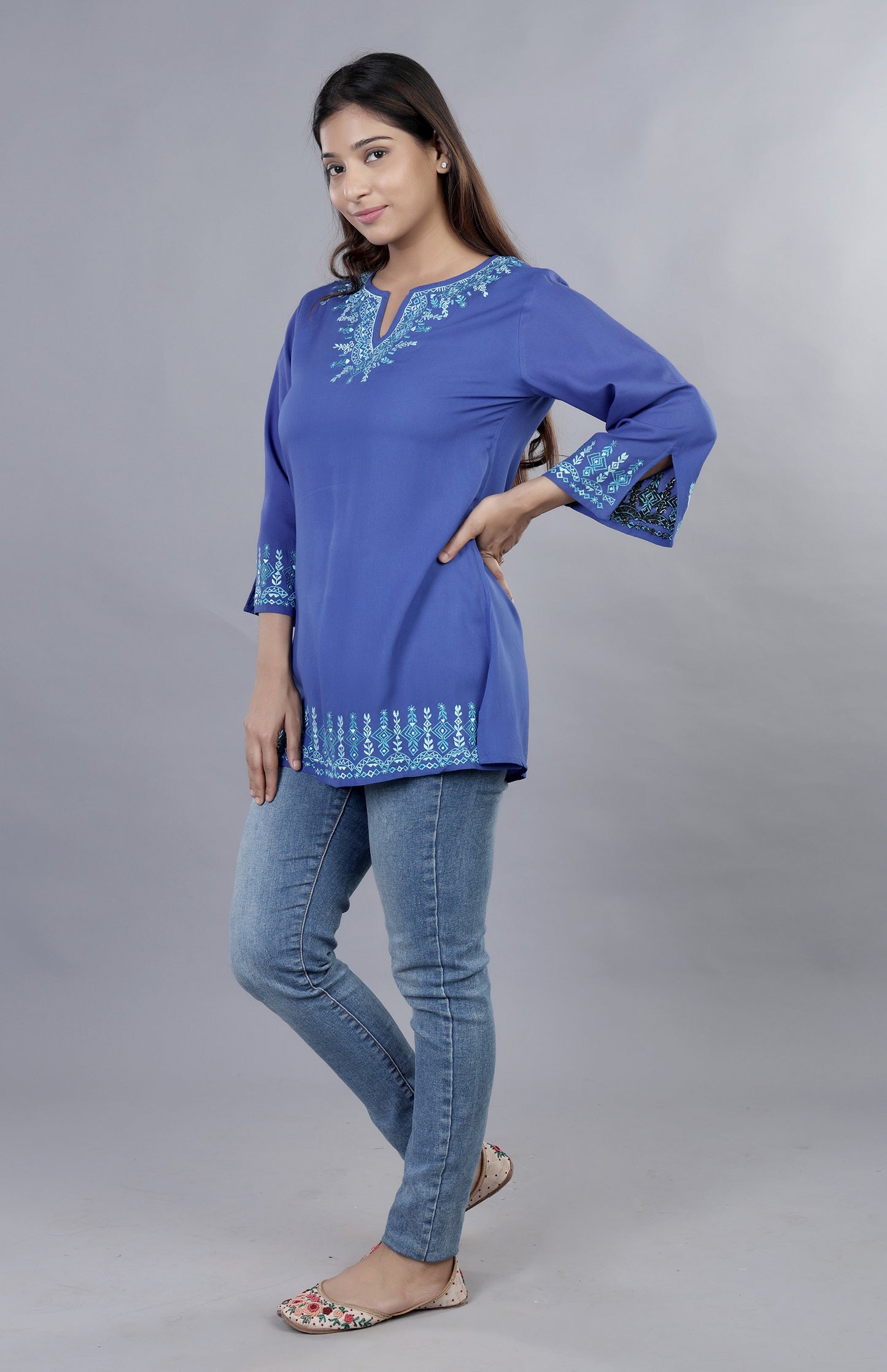 DIVE IN BLUE HUES TUNIC