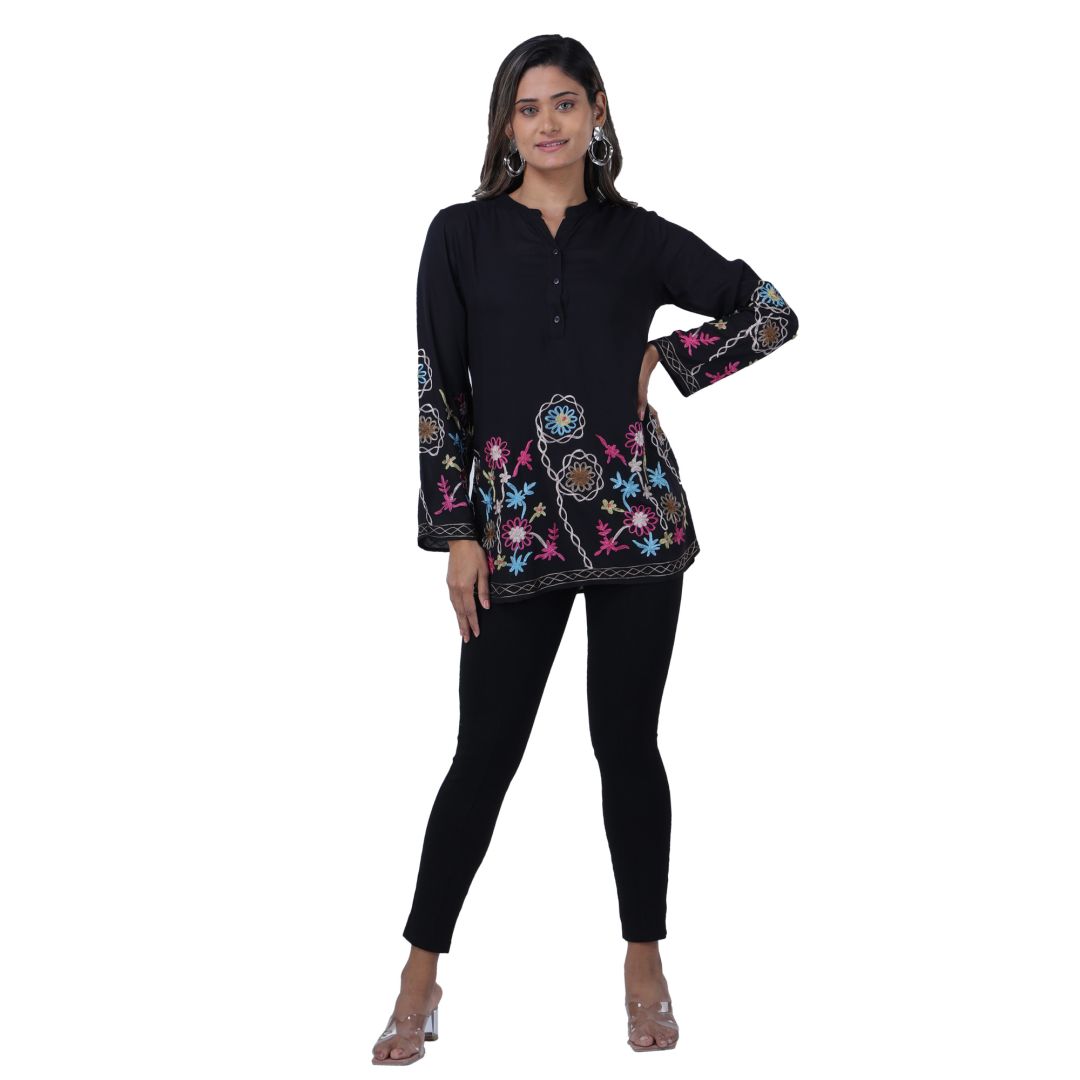 Urbanity In Your Palms Tunic 