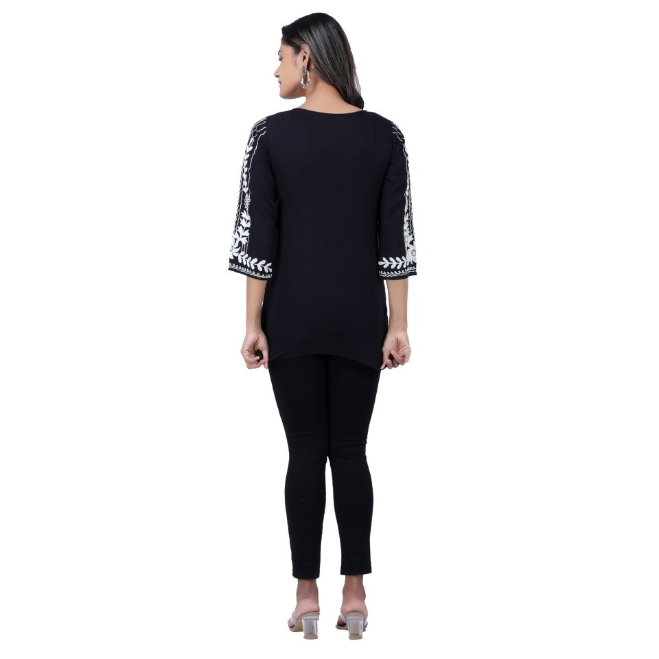 Sophistication Conquers Hearts Tunic 