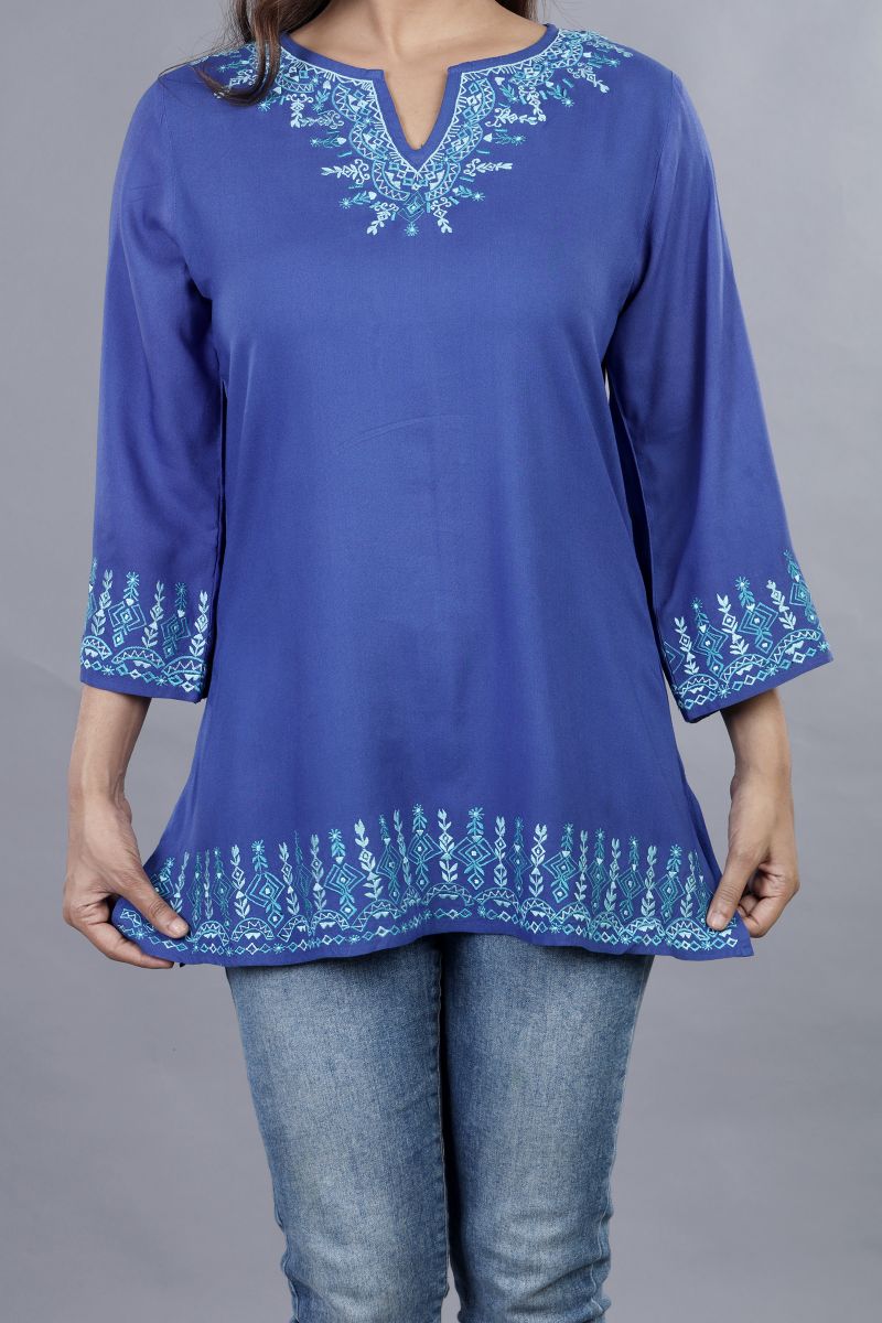DIVE IN BLUE HUES TUNIC